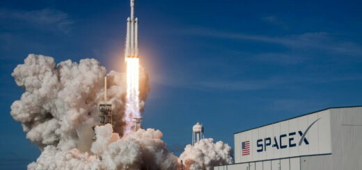 SpaceX Bersiap untuk Uji Coba Starship ke-6, Menguji Ulang Kemampuan Menangkap Roket Pendorong