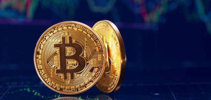 Haruskah Anda Berinvestasi di Bitcoin pada Tahun 2025? Berikut Wawasan Pakar